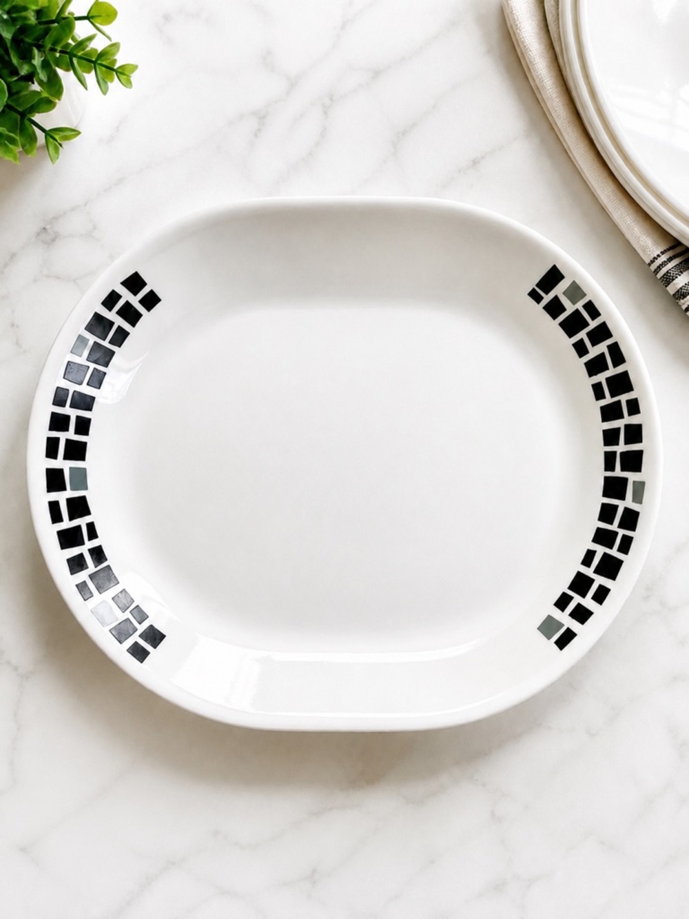 Corelle Black Onyx Oval Serving Platter 12” Vintage Geometric Vitrelle USA